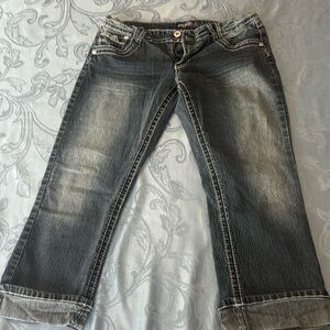 Blue jeans capris